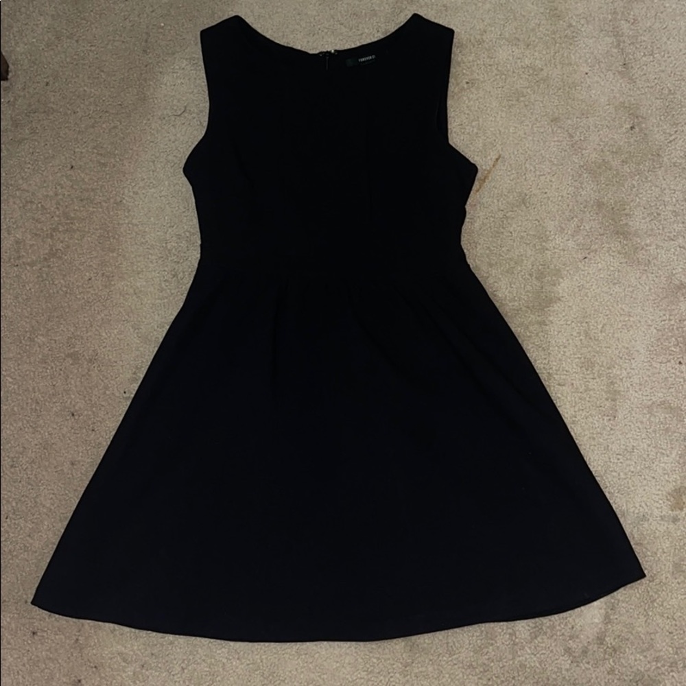 THE PERFECT Little Black Dress